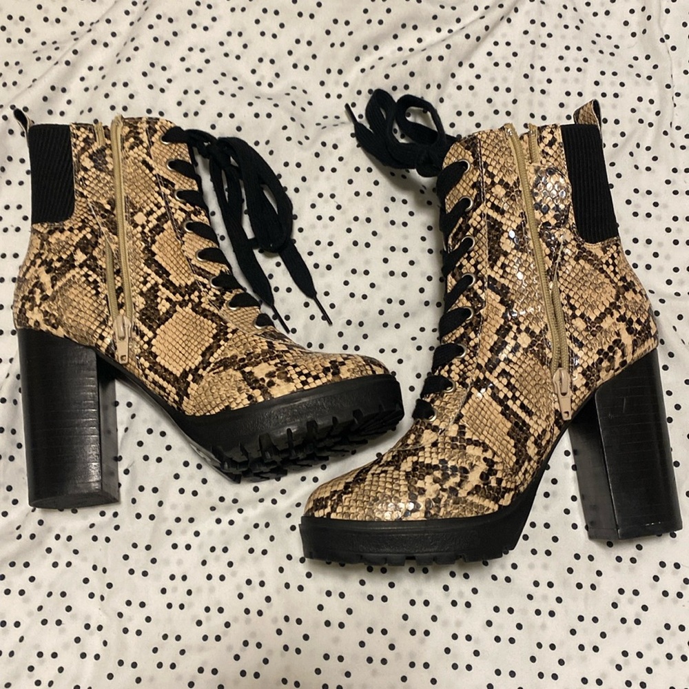 Steve Madden Croc Boots